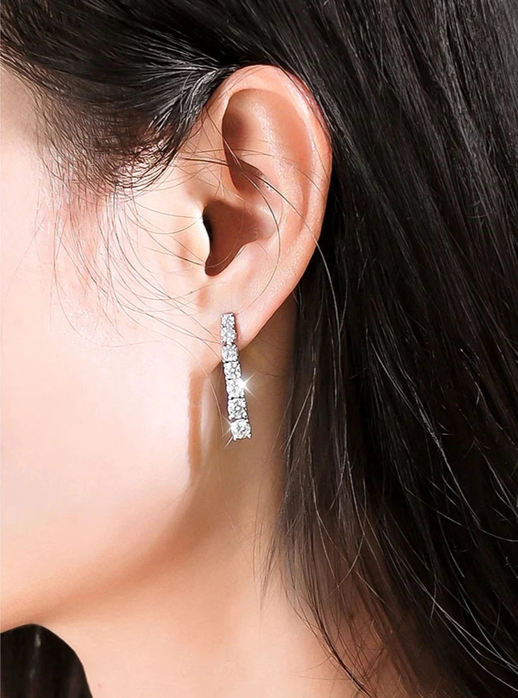 Glamour Glint Moissanite Halo Drops